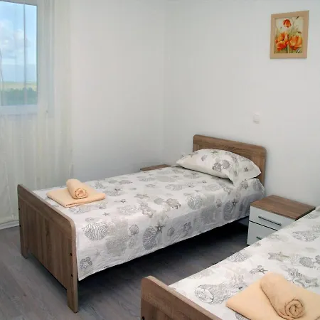 Holiday House With Pool, 6-8 Guests, Zadar * Crno